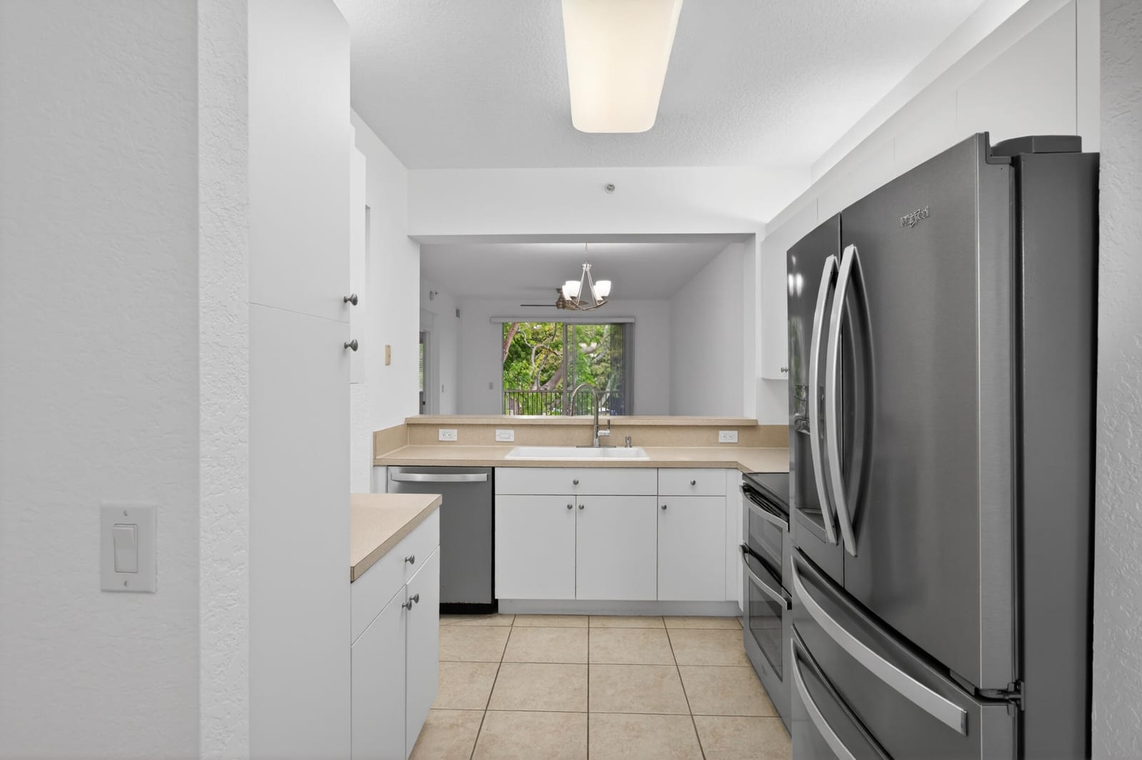 7775 Yardley Drive 314 — photo 6