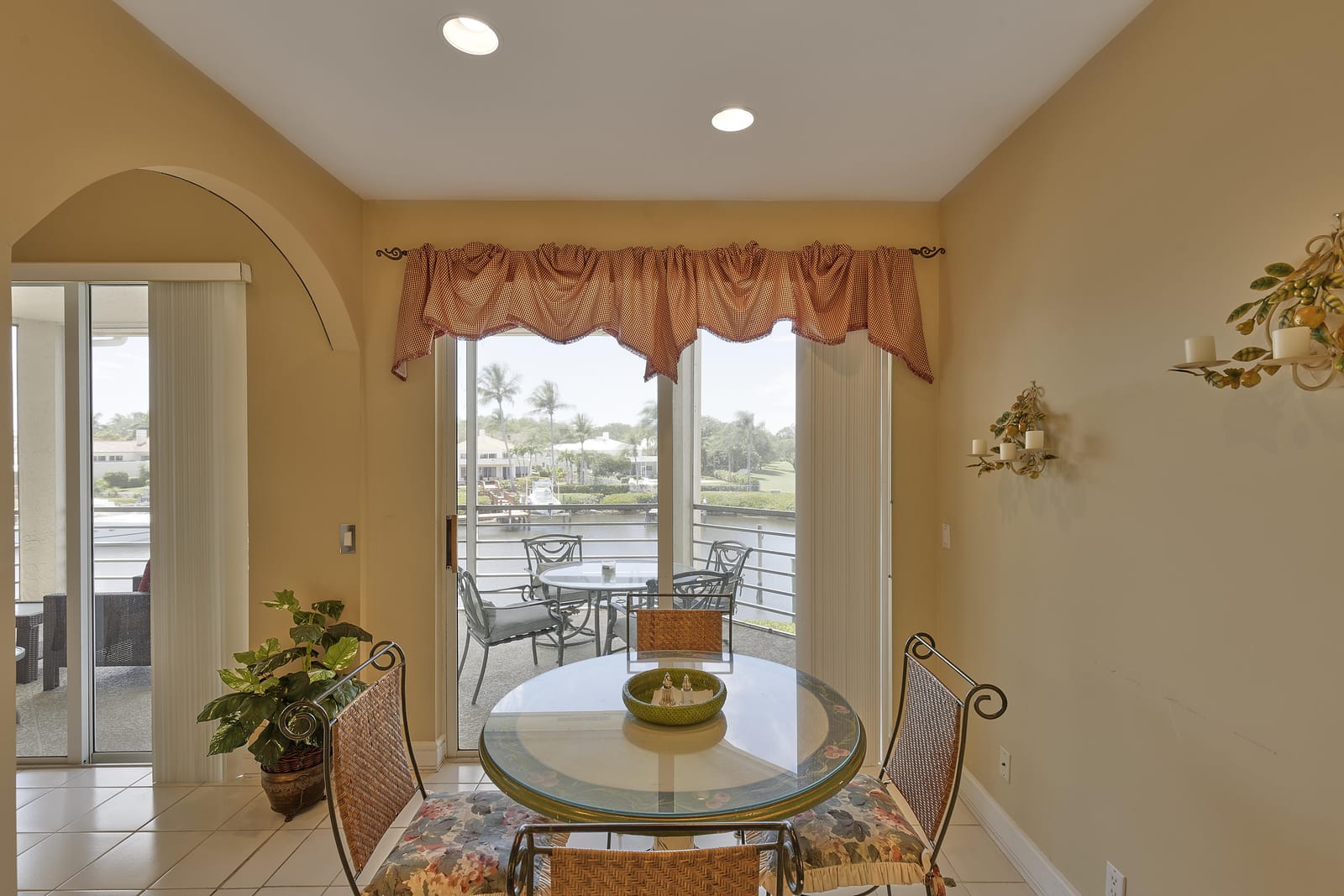 392 Spyglass Way — photo 8