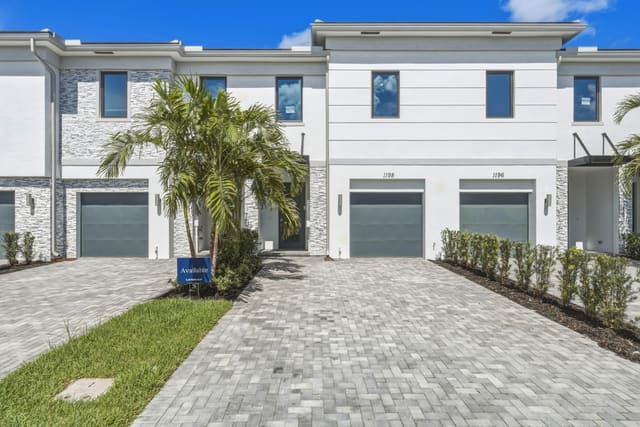 1198 National Street, sold in Lotis Wellington, Wellington, FL
