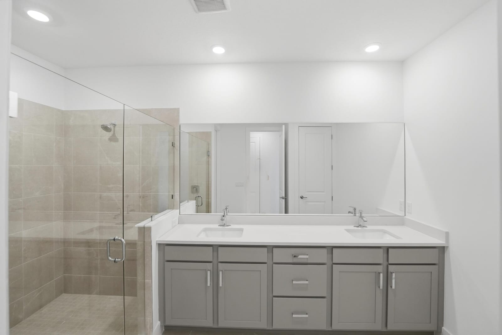 1198 National Street — photo 12