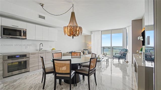 1300 Brickell Bay Drive 3102, Miami, FL 33131