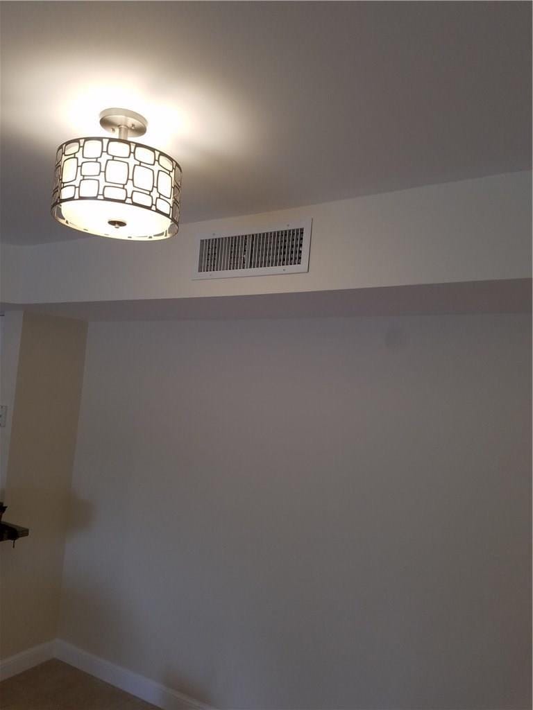 5055 WILES Road 201 — photo 11