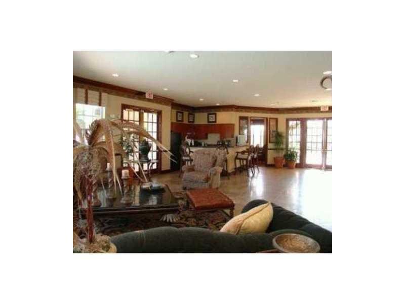 5055 WILES Road 201 — photo 6