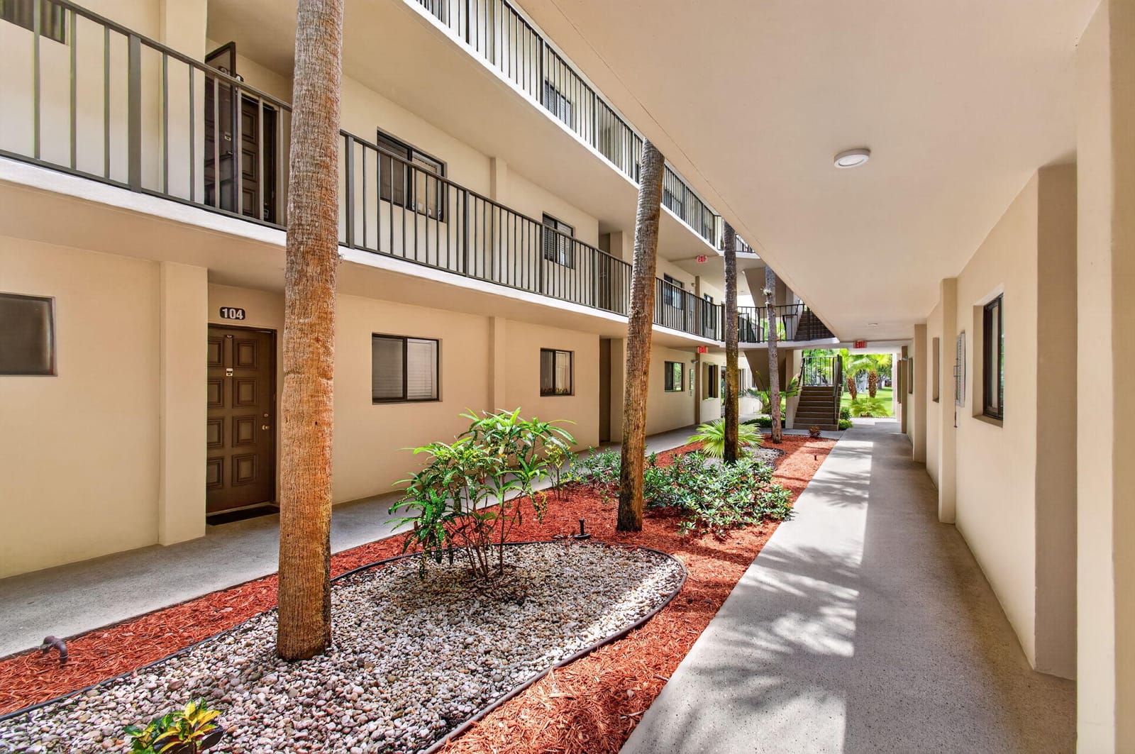 5340 Las Verdes Cr Las Verdes Circle 109, Delray Beach, FL 33484 photo 13