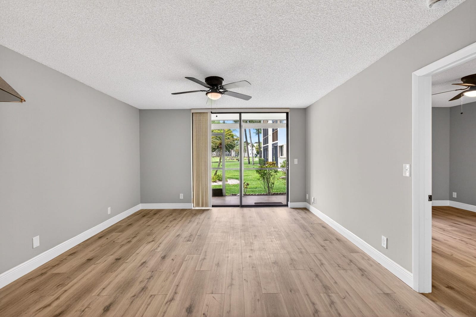 5340 Las Verdes Cr Las Verdes Circle 109, Delray Beach, FL 33484 photo 16