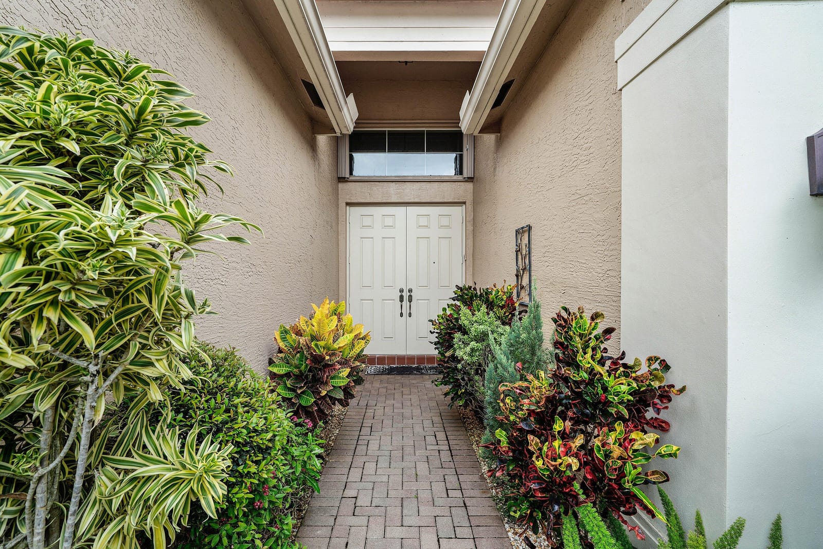 9041 GRAYSON Court — photo 10