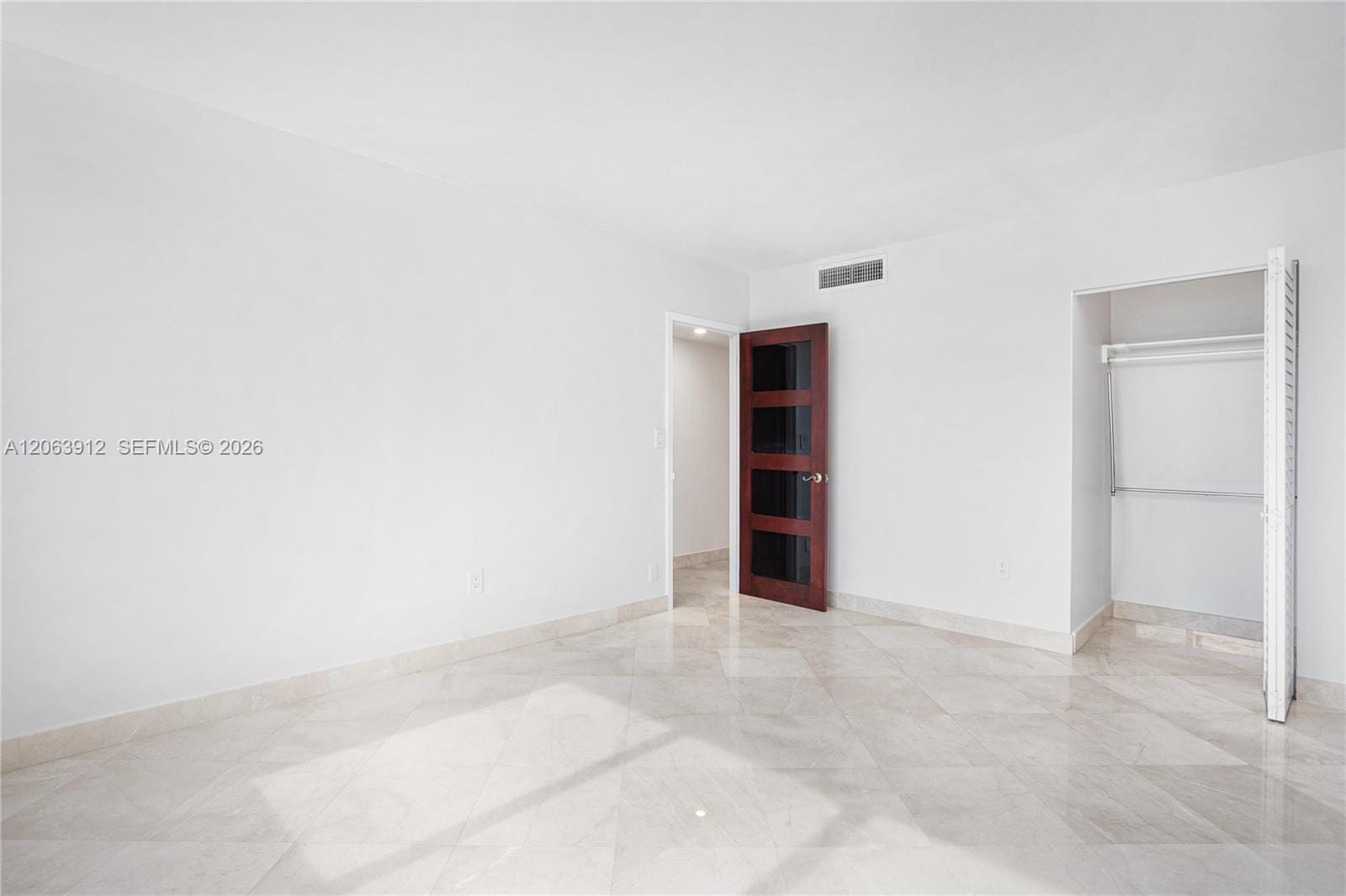 3375 N Country Club Drive 1605, Aventura, FL 33180 photo 22