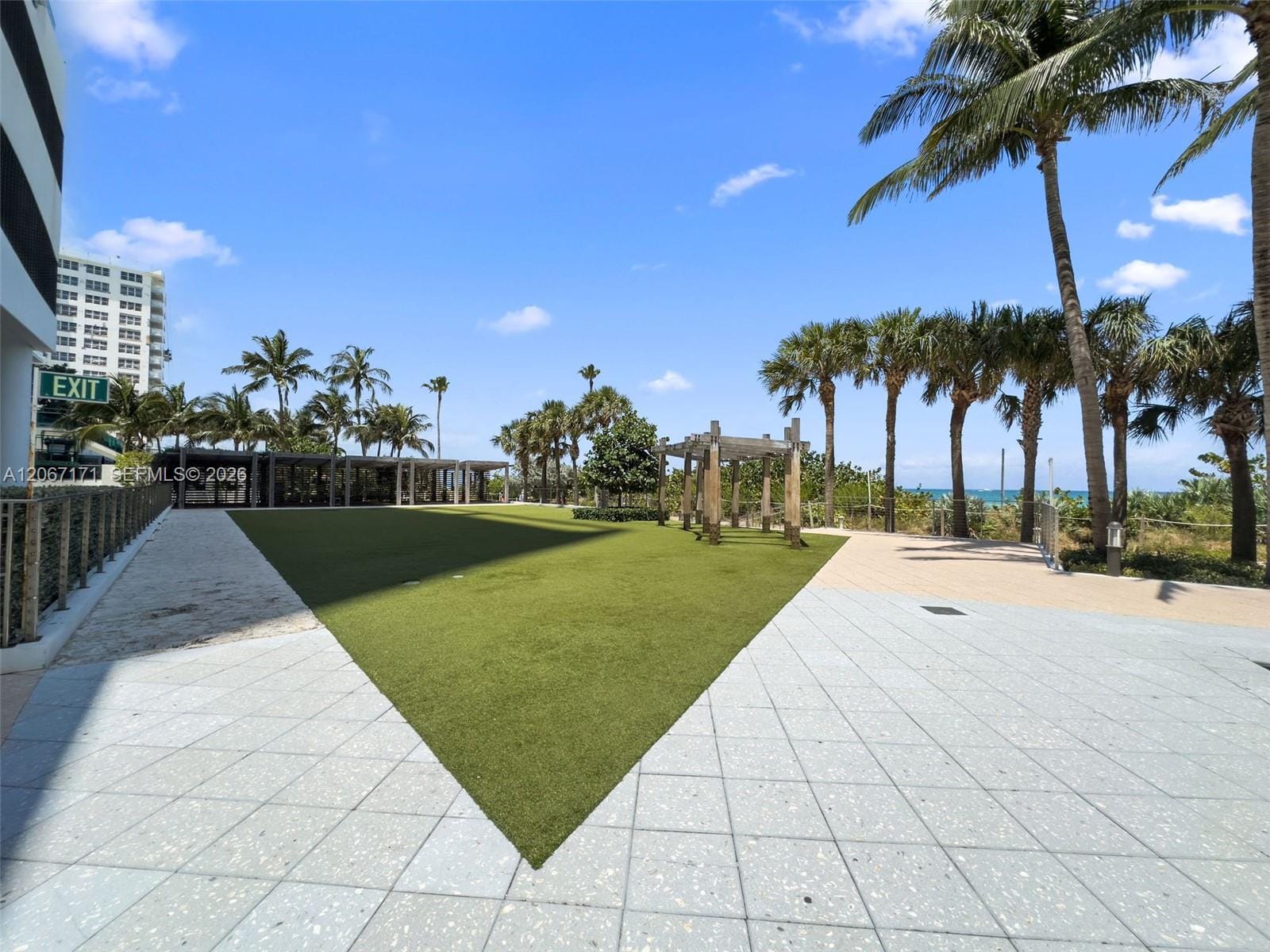 6799 Collins Avenue 1103, Miami Beach, FL 33141 photo 27