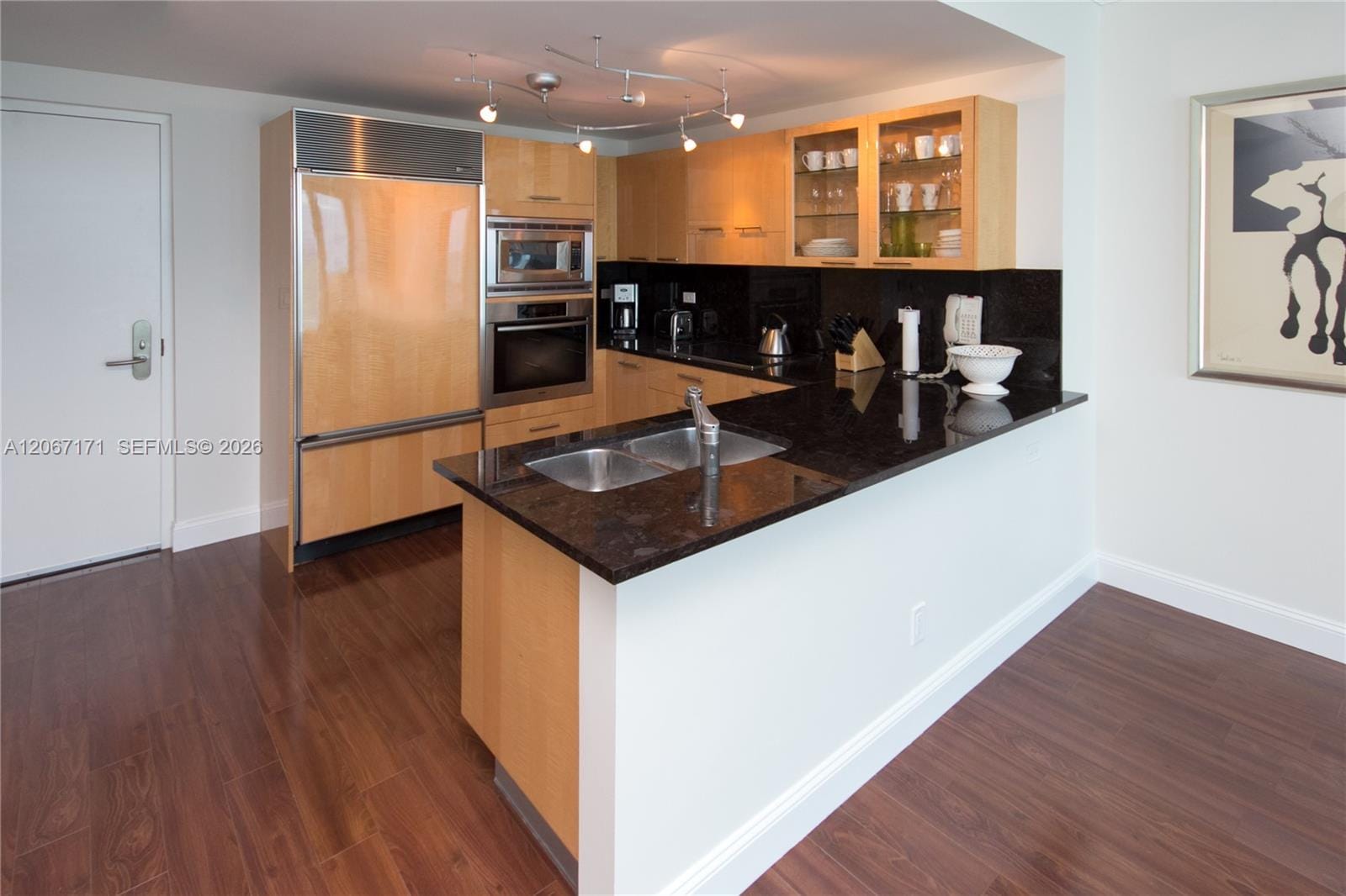 6799 Collins Avenue 1103 — photo 5