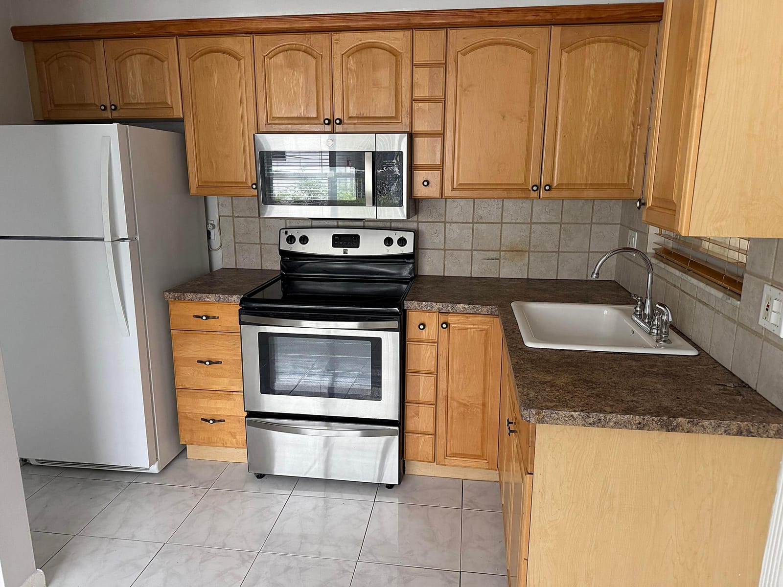 3216 NE 13TH Street 11 — photo 8