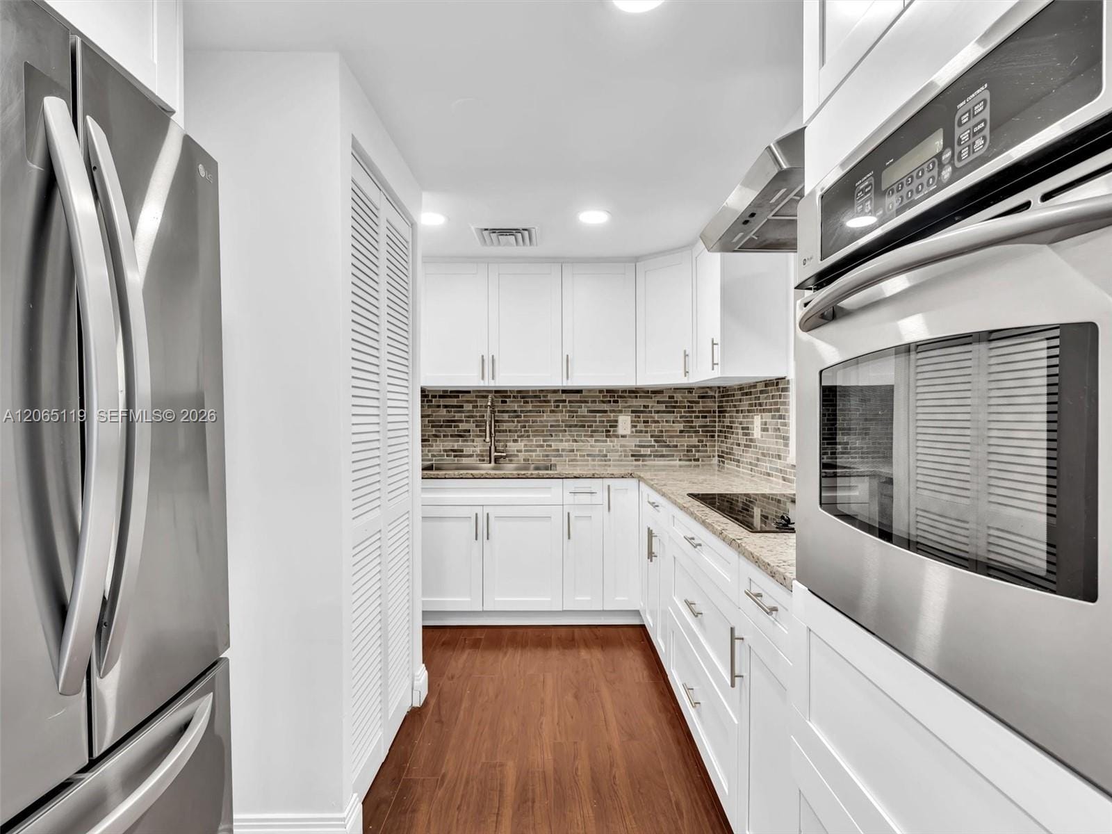 2451 S Brickell Avenue 20M, Miami, FL 33129 photo 28