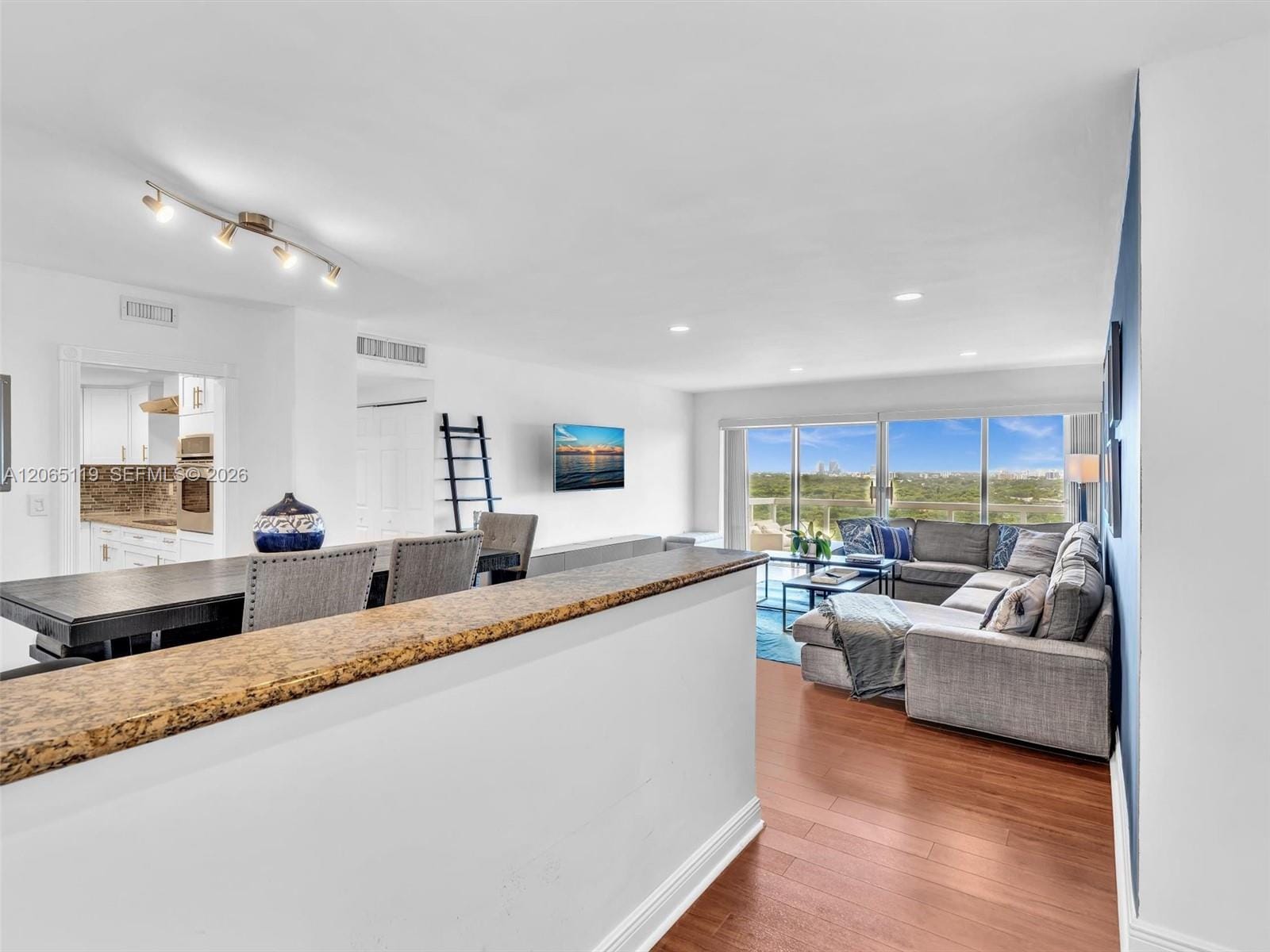 2451 S Brickell Avenue 20M, Miami, FL 33129 photo 6