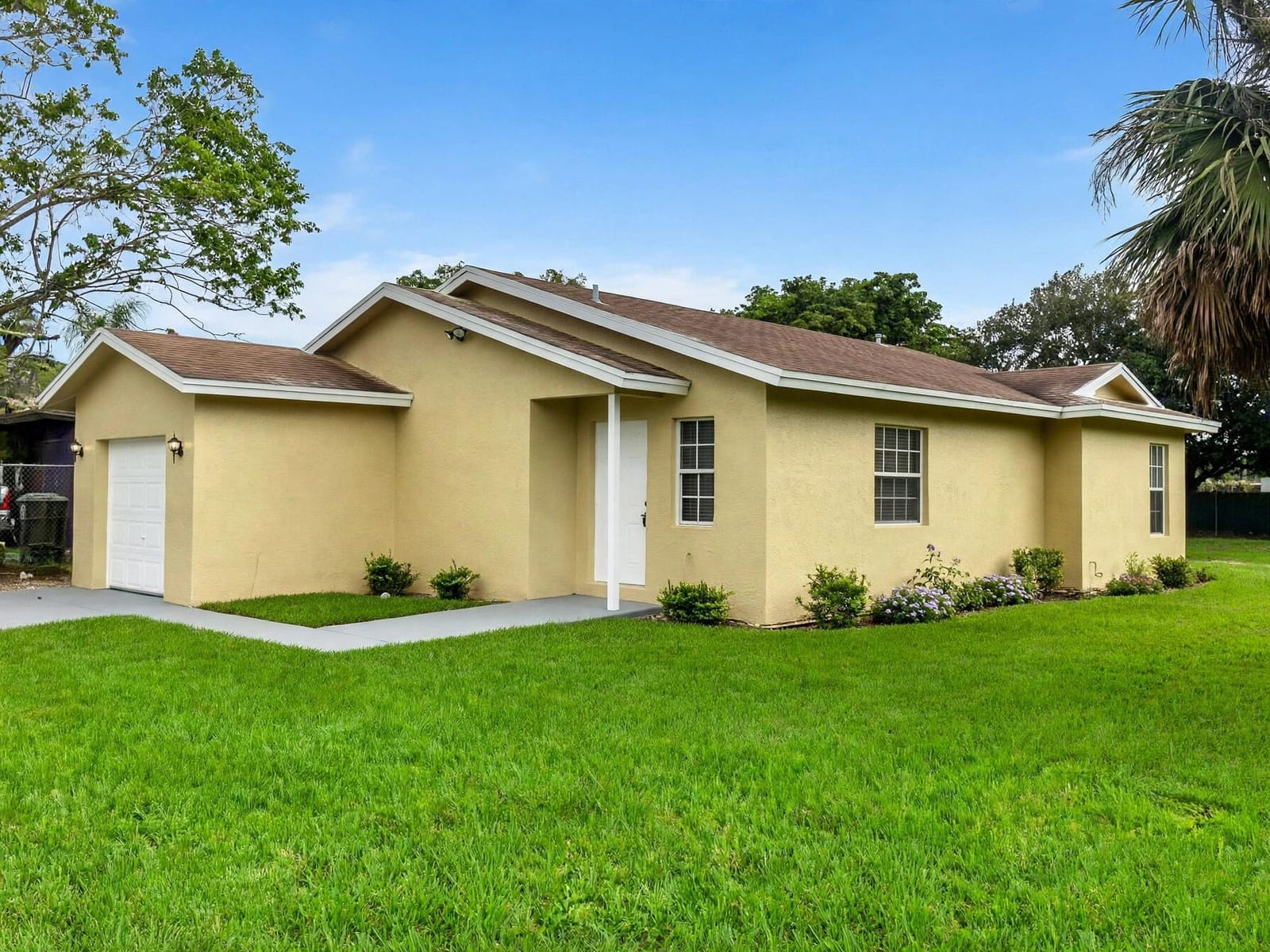 1136 NW 5TH Court — photo 2