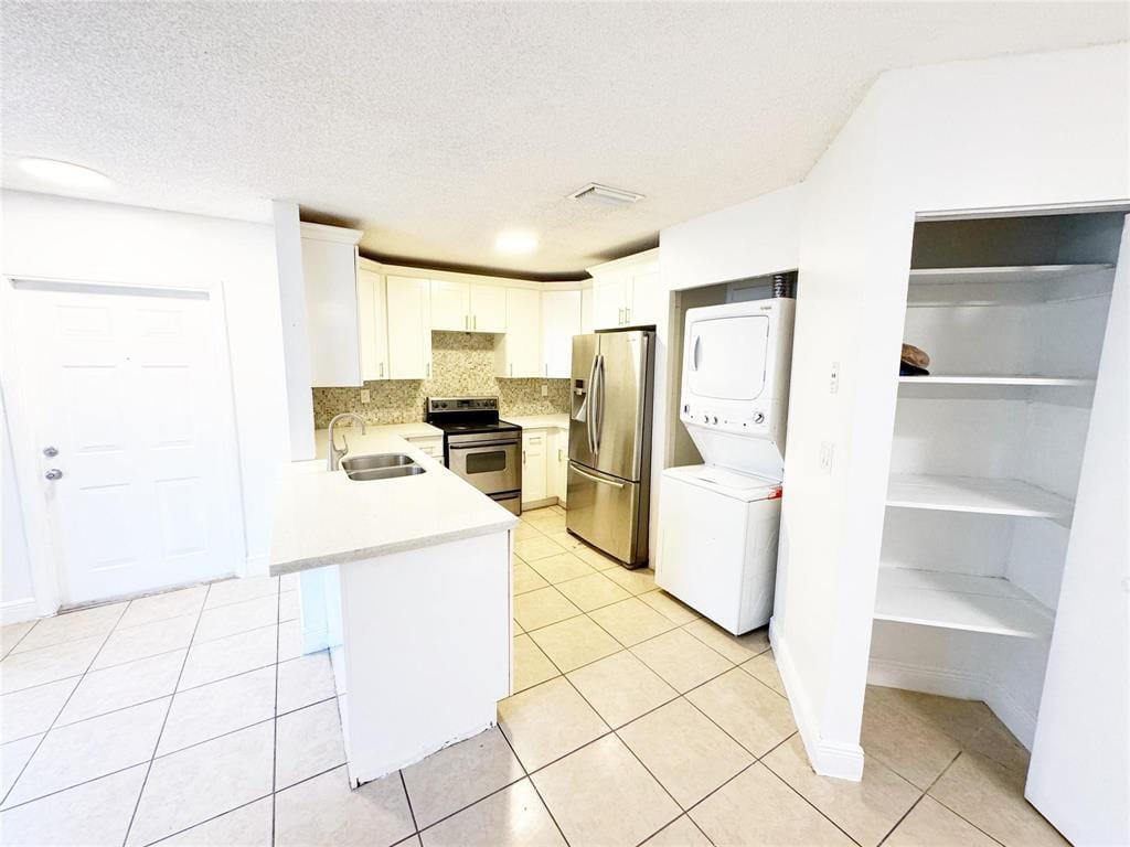 1136 NW 5TH Court — photo 6