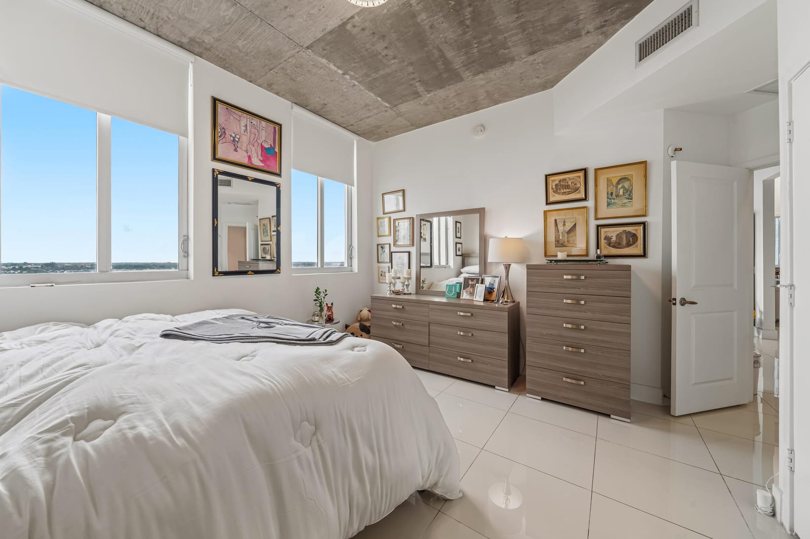 300 S Australian Avenue 907, West Palm Beach, FL 33401 photo 14