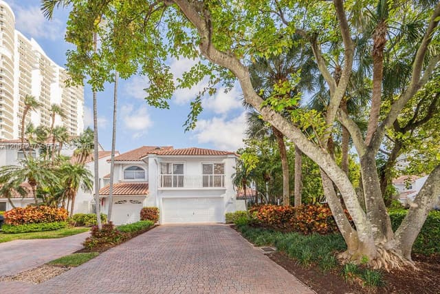 20935 NE 37th Court, Aventura, FL 33180