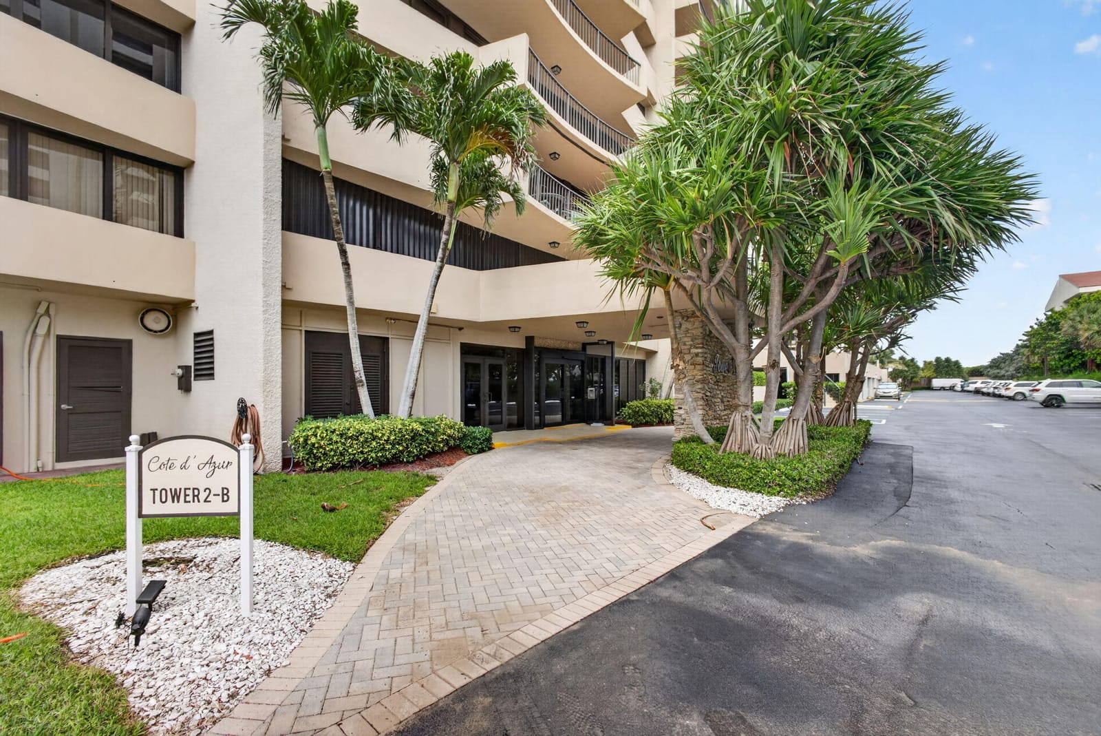 4200 N Ocean Drive 2-1601 — photo 8