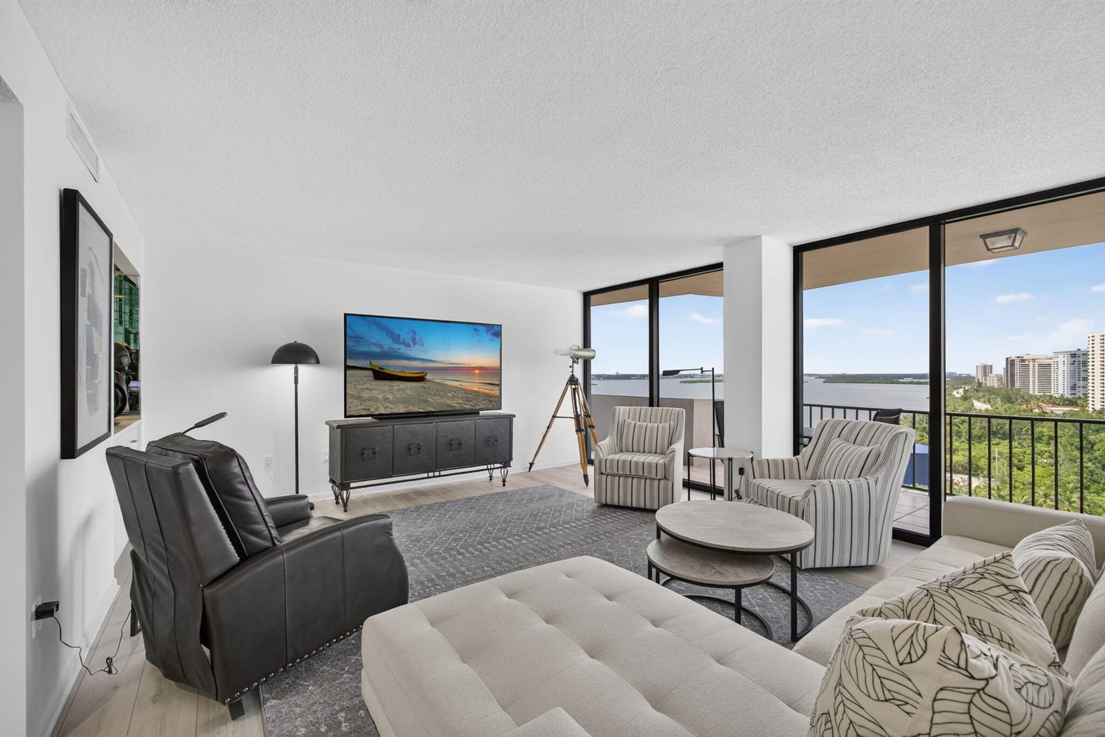 4200 N Ocean Drive 2-1601 — photo 11