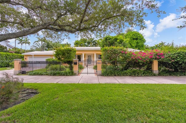6605 Maynada Street, Coral Gables, FL 33146