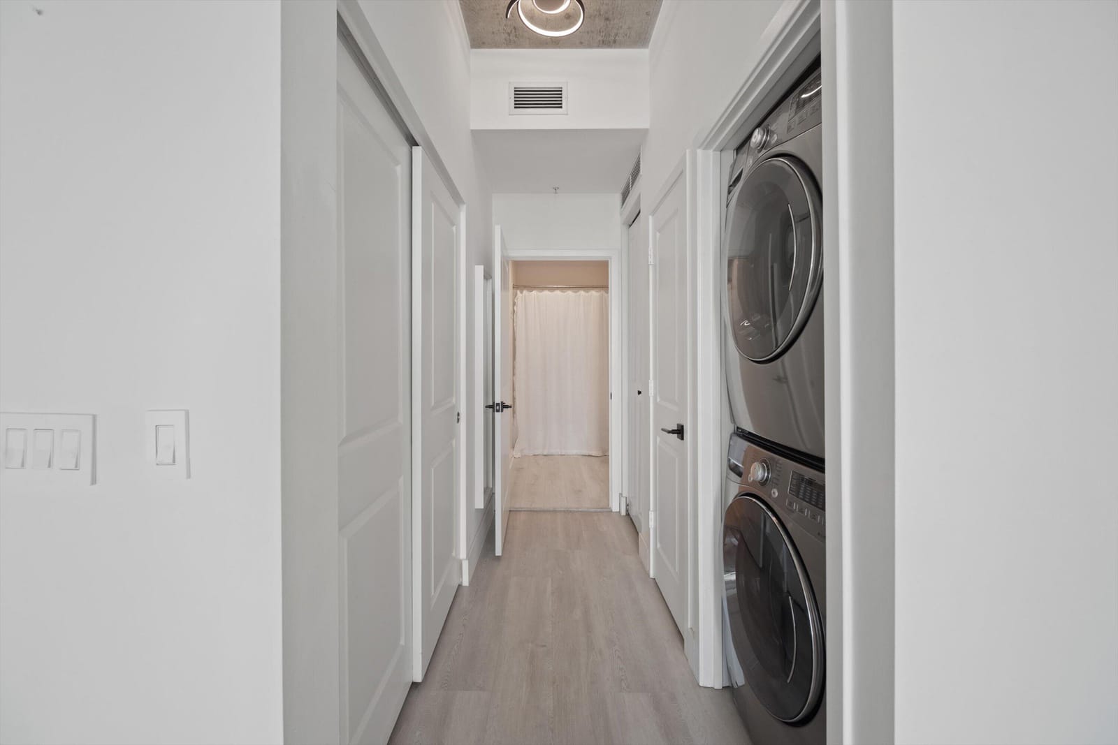 300 S AUSTRALIAN Avenue 1103 — photo 10