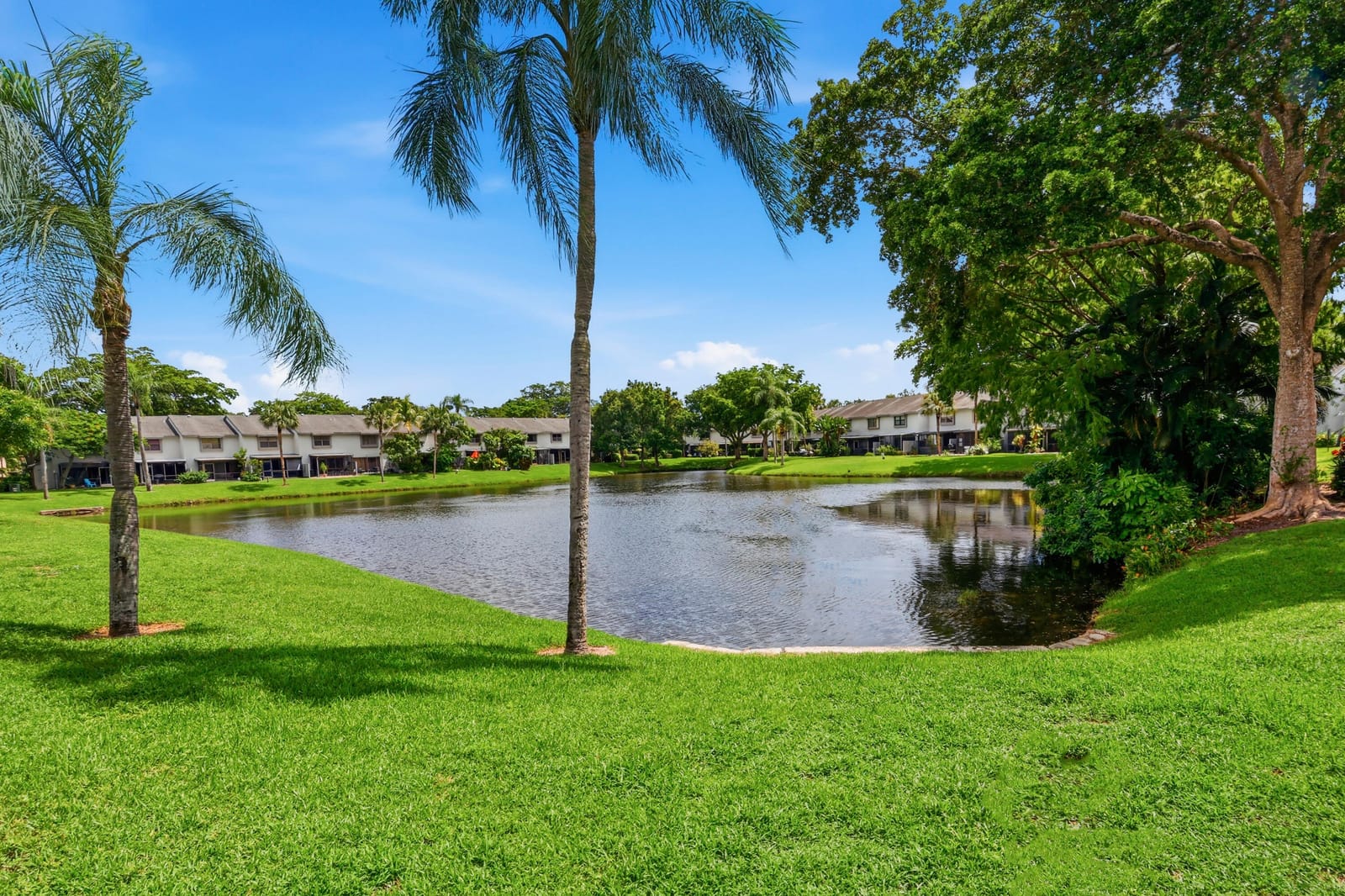 3435 CARAMBOLA Circle S 2462 — photo 5