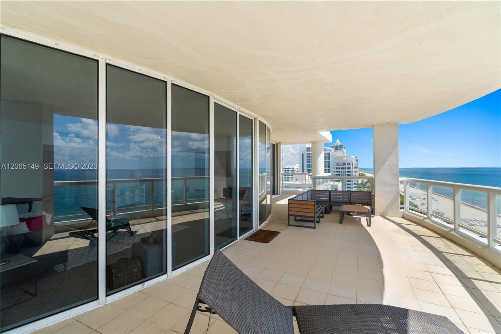 4201 Collins Avenue 1503 — photo 10