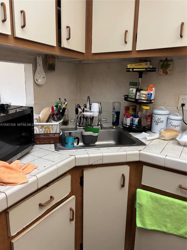 801 NW 47th Avenue 216W, Yolanda Villas, Miami, FL