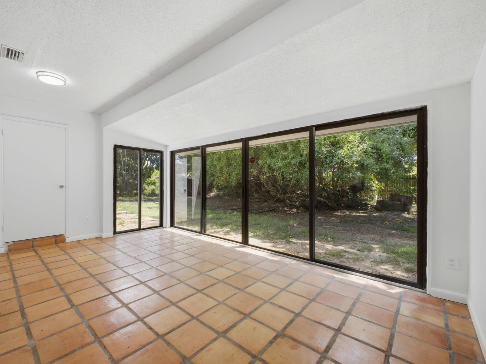 6700 Forest Court, West Palm Beach, FL 33405 photo 13