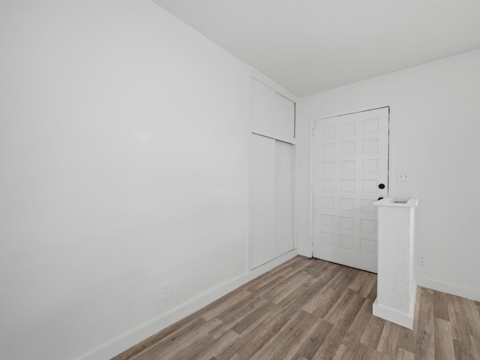 6700 Forest Court — photo 5