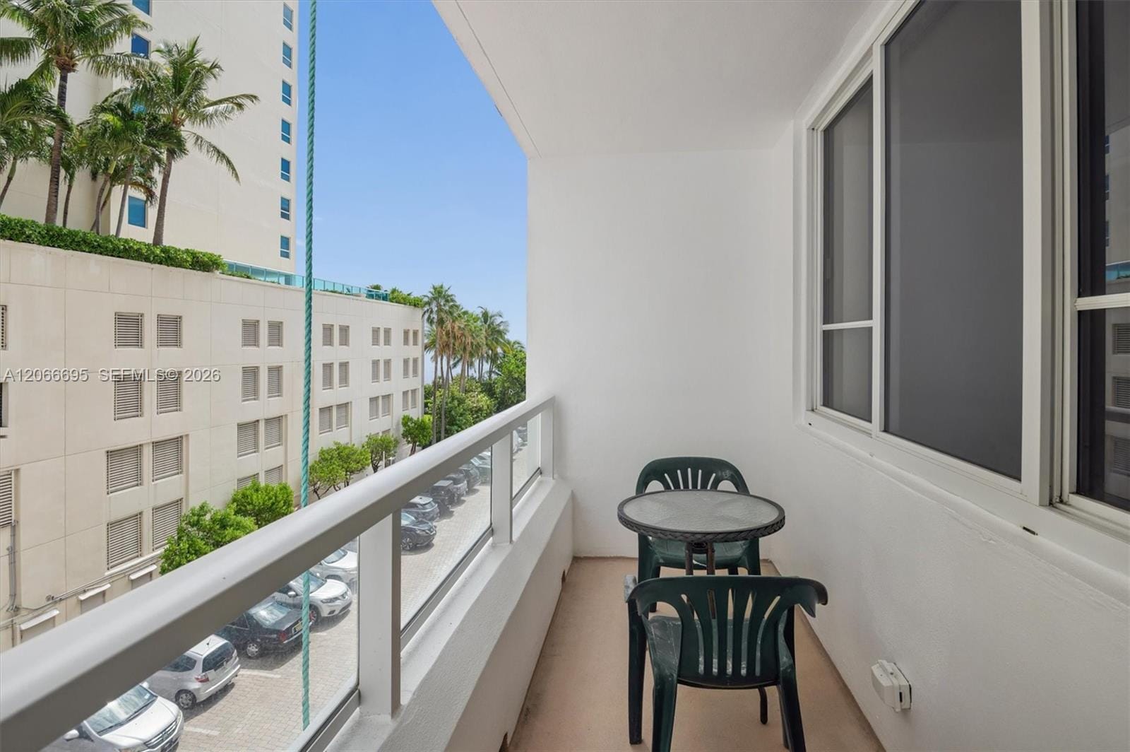 5005 Collins Avenue 424 — photo 12
