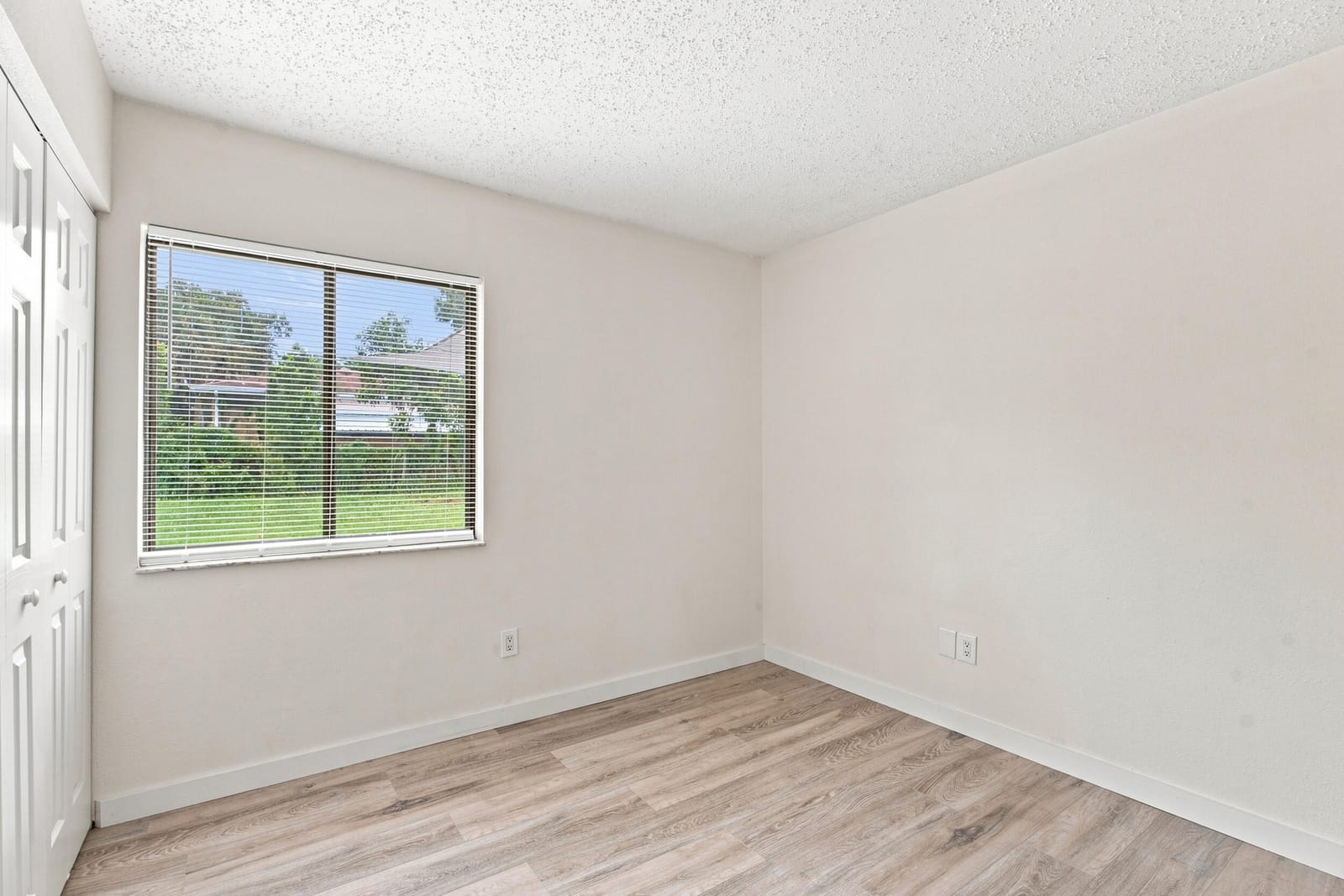 1355 23rd Place SW, Vero Beach, FL 32962 photo 13