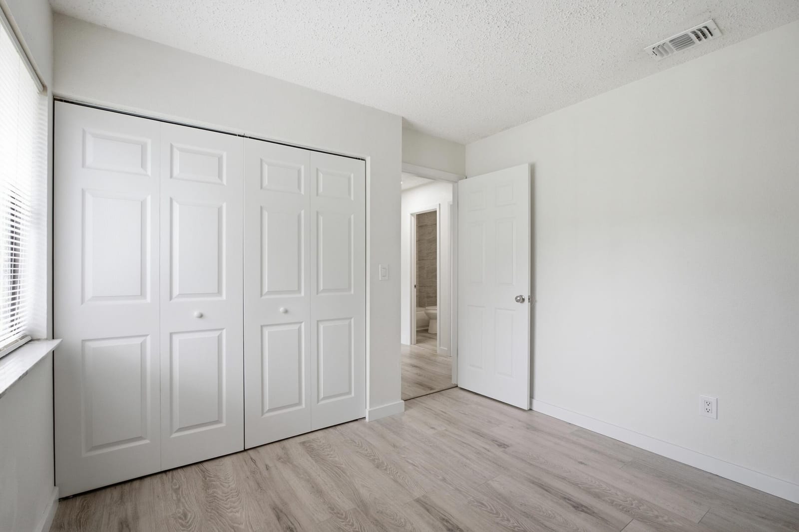 1355 23rd Place SW, Vero Beach, FL 32962 photo 15