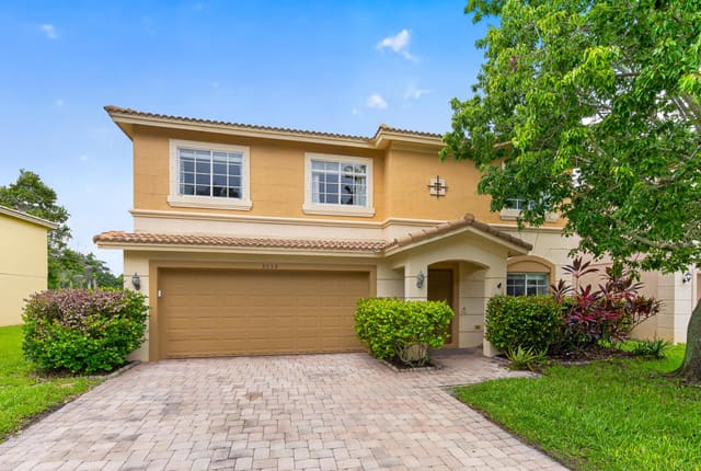 5532 SE GRAHAM Drive, sold in Martins Crossing, Stuart, FL