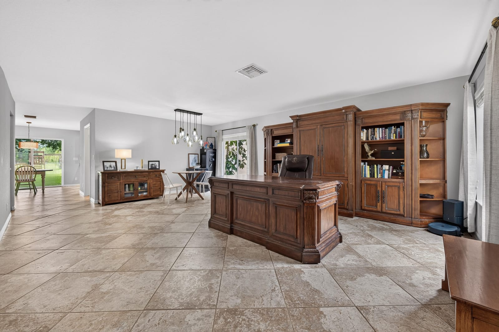 5532 SE GRAHAM Drive — photo 3