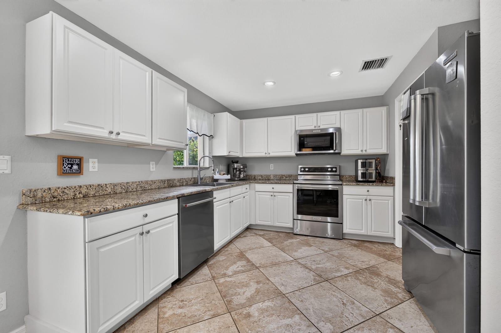 5532 SE GRAHAM Drive — photo 7