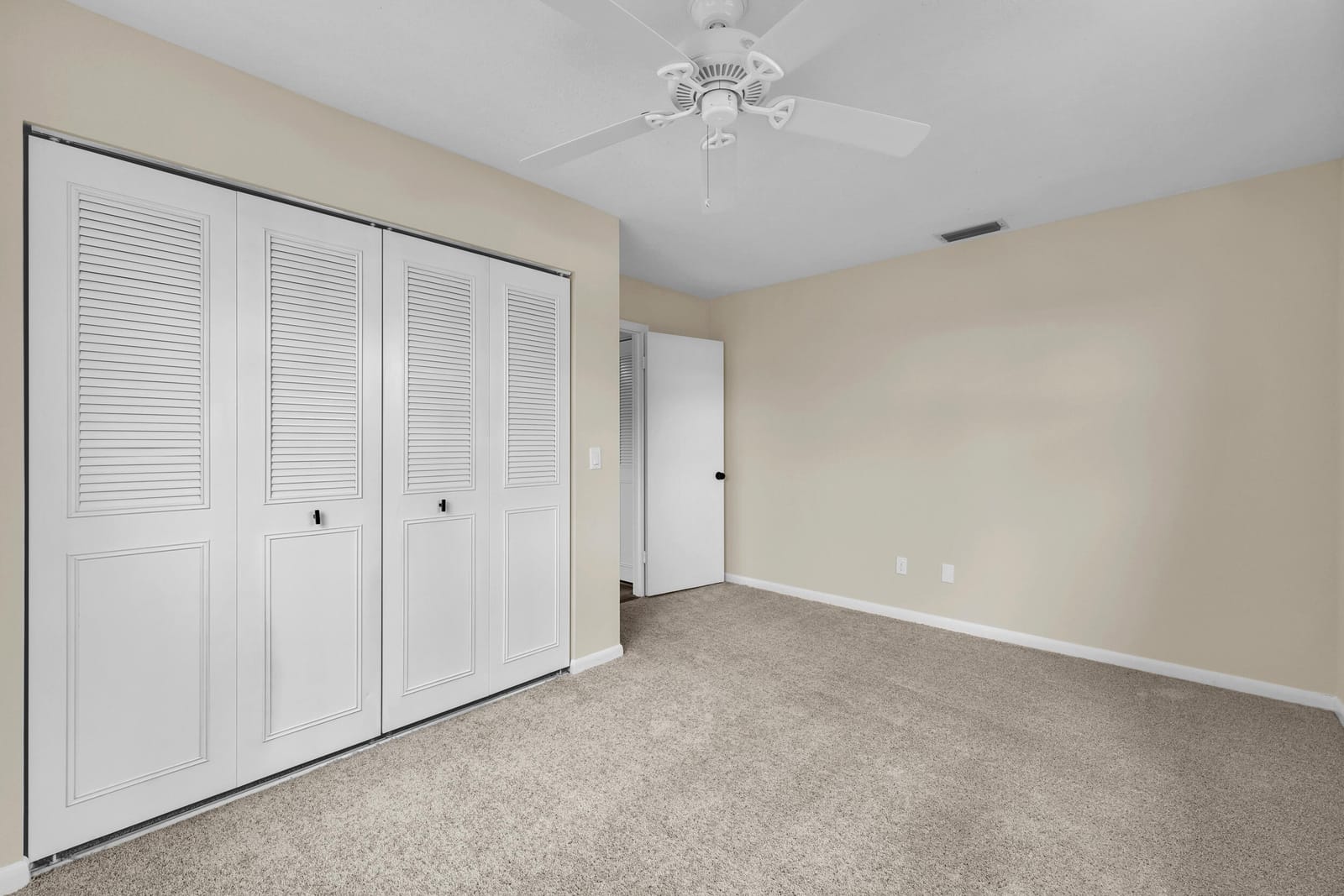 2306 NE 19TH Court, Jensen Beach, FL 34957 photo 15