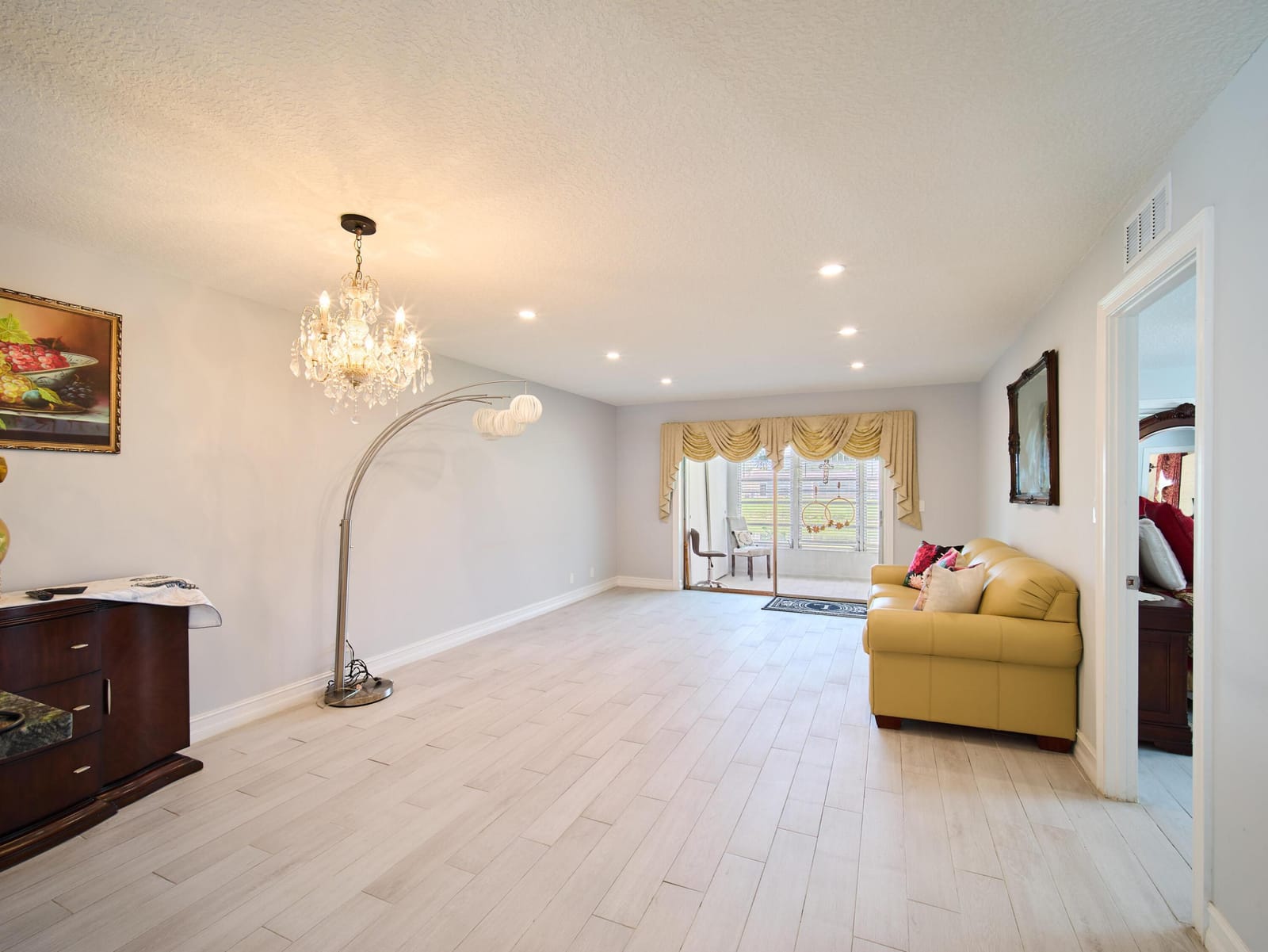 133 Lake Olive Drive — photo 12
