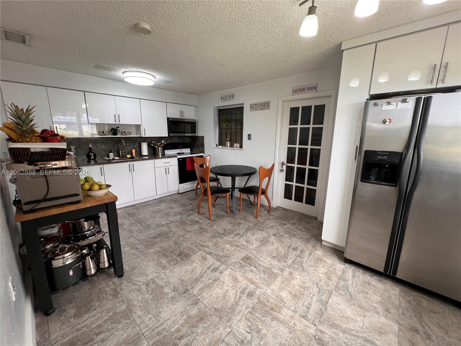 12510 W Golf Drive, Miami, FL 33167 photo 24