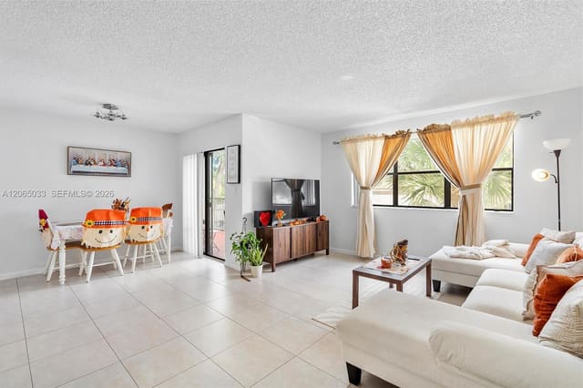 510 S Park Road 25-10, sold in Hollywood Parc Condominiu, Hollywood, FL