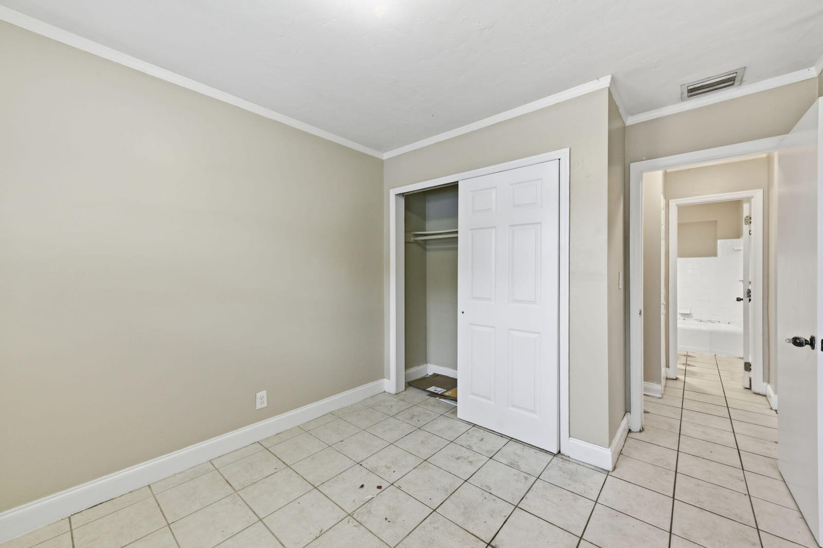 939 CHARLES Street, West Palm Beach, FL 33401 photo 14