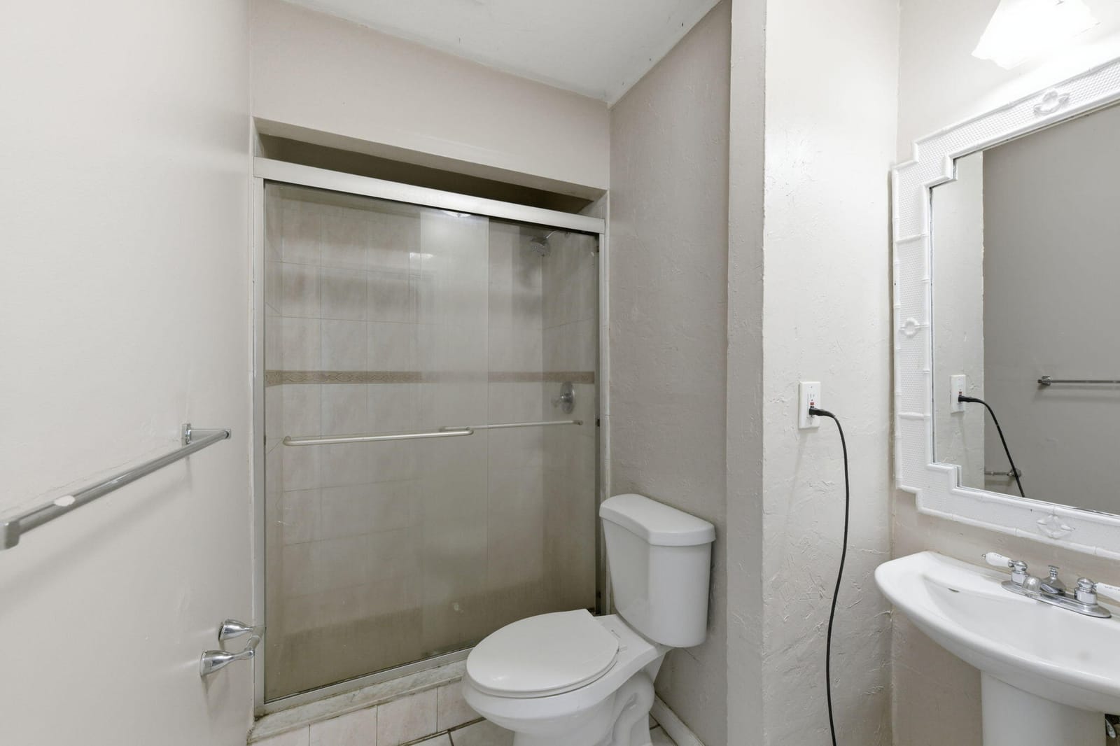 939 CHARLES Street, West Palm Beach, FL 33401 photo 21