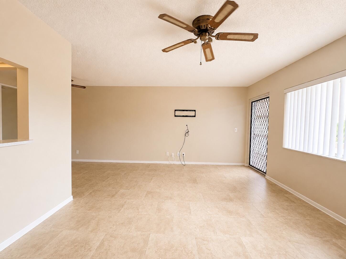 555 Purdy Lane Unit 309 — photo 3