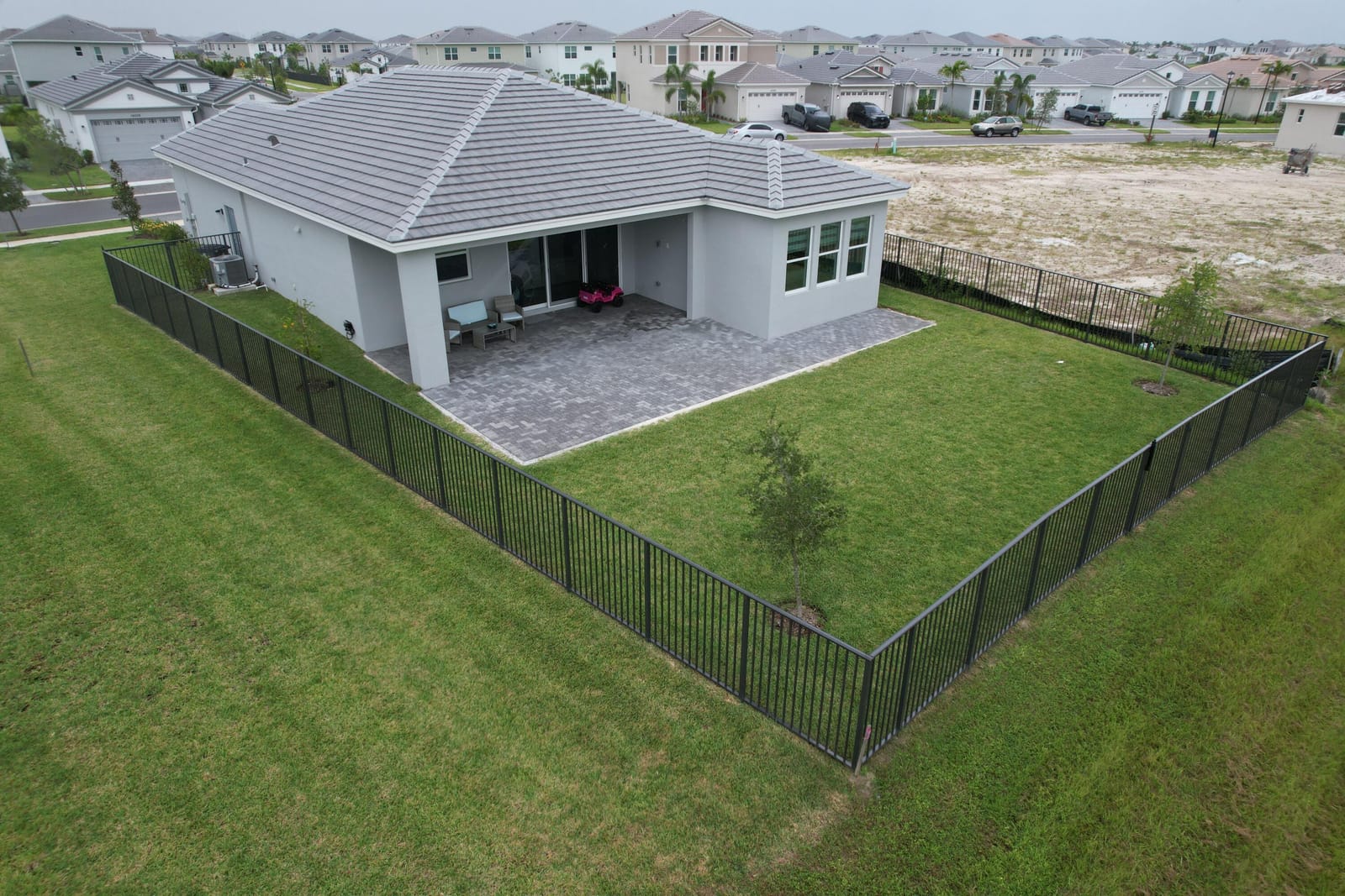 14075 Spruce Pine Drive — photo 3
