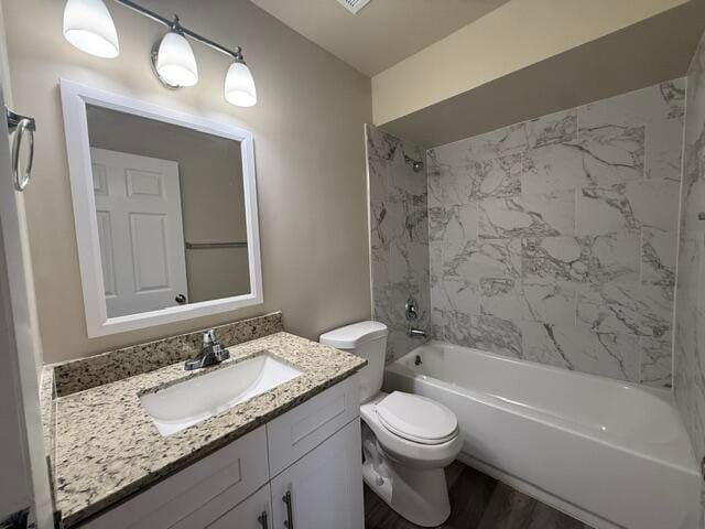 4393 Windsor Avenue 25 — photo 9