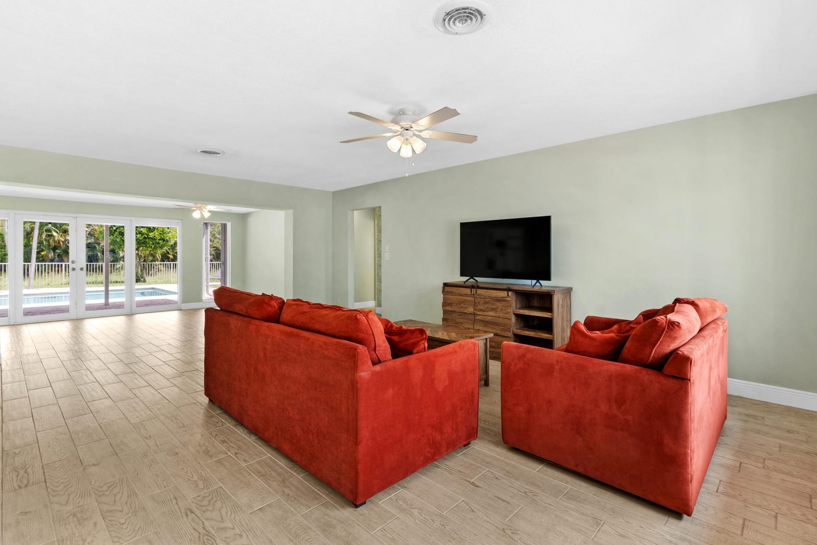 1257 NW 7TH Street — photo 3