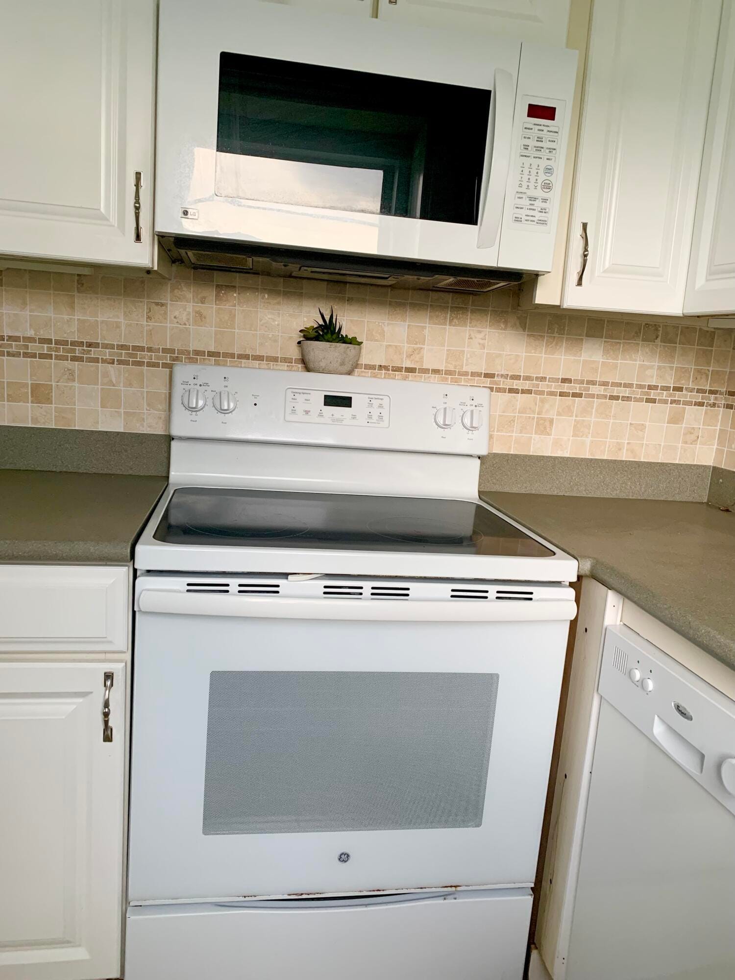 168 Waltham G, West Palm Beach, FL 33417 photo 13