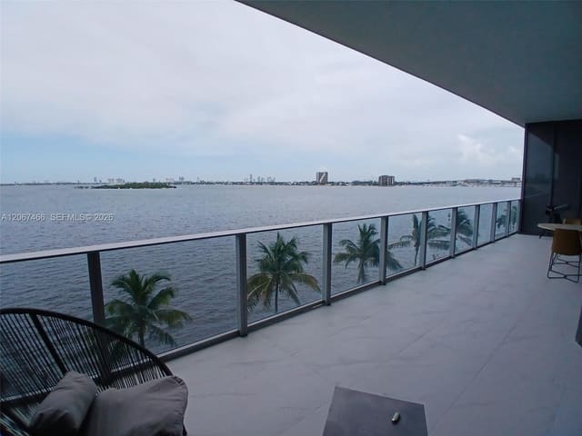 700 NE 24th Street 204-A, Aria Reserve South, Miami, FL
