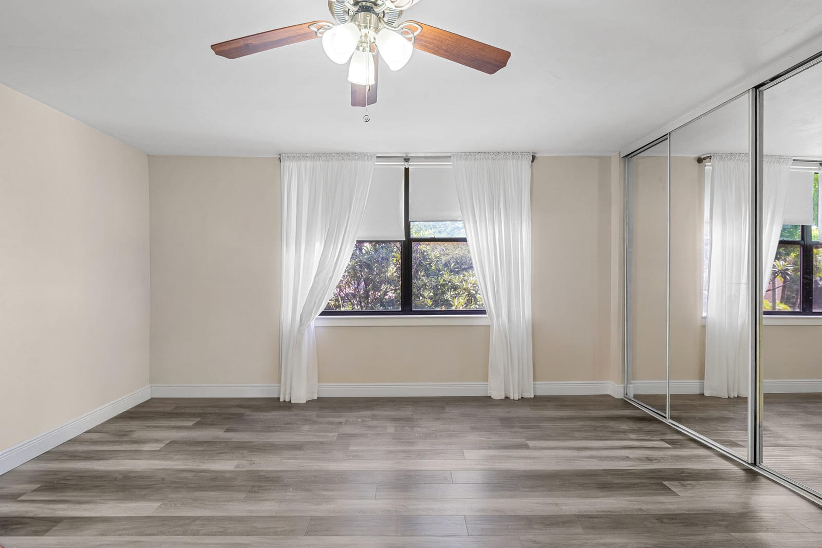 3728 Estepona Avenue 15-D-2, Doral, FL 33178 photo 20