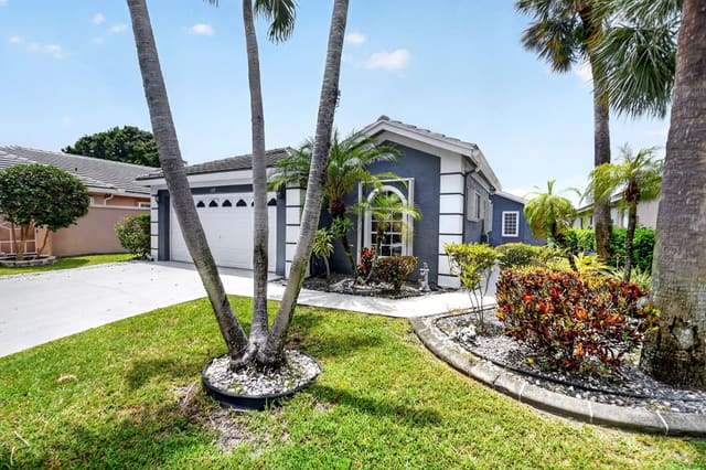 107 Harbor Lake Circle, sold in ZIP 33413, Greenacres, FL