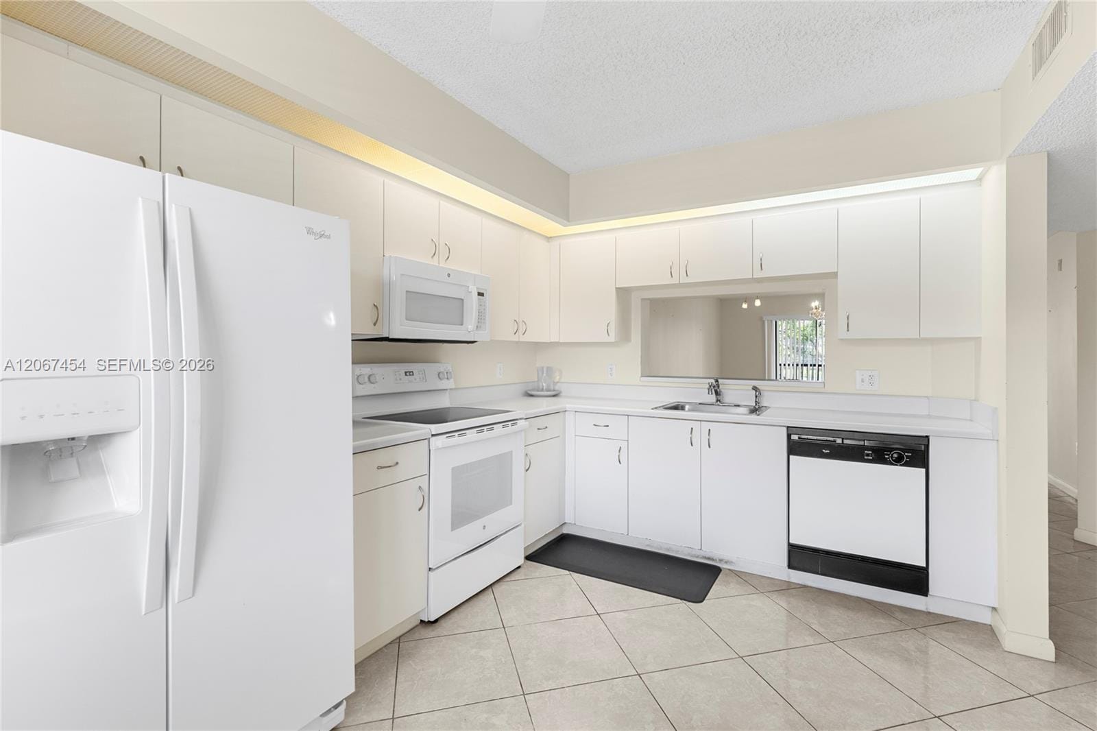 13705 SW 12th Street 208B — photo 7